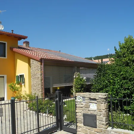 Mimosa E Lilla 3* 弗马尼