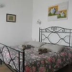 Mimosa E Lilla Bed & Breakfast 3*