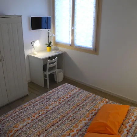 Mimosa E Lilla فندق مبيت وإفطار فومانه